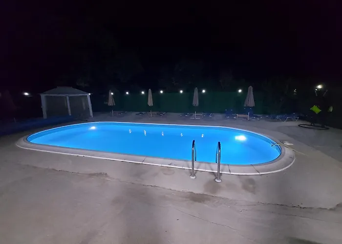 бела * Търговище