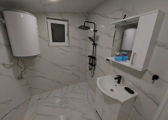 бела * Търговище